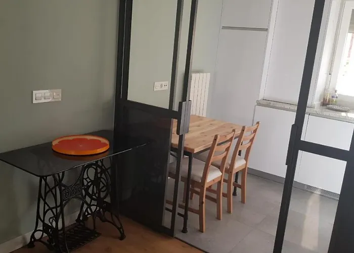 Vadillos - Vut 09-401 アパート Burgo